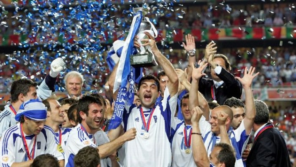 13 Yıl Önce: Yunanistan, Euro 2004'ü Kazanmak İçin Dünyayı Şaşkına çevirdi (video)
