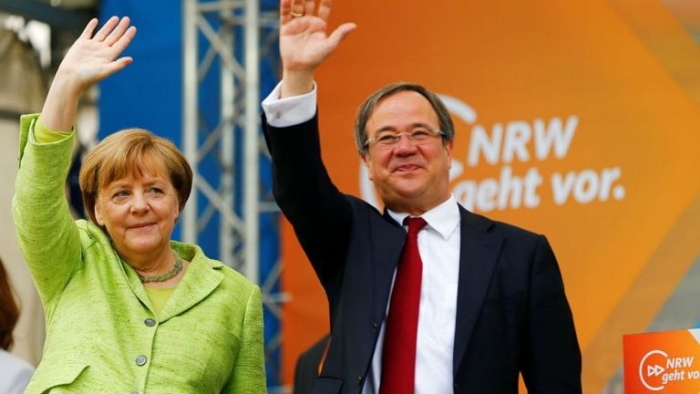 Angela Merkel Alman devlet seçimlerinde kilit testi yapacak