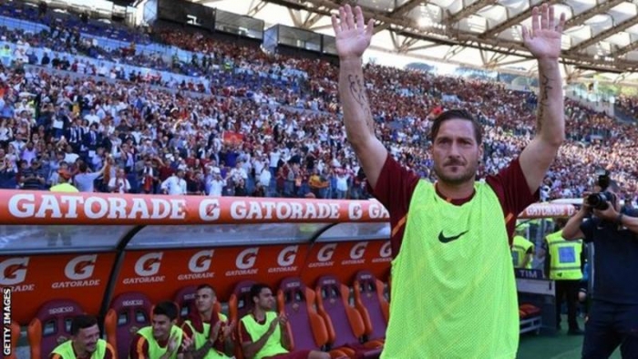 Francesco Totti: Roma efsanesinin figür, resim ve tırnak içinde kariyeri
