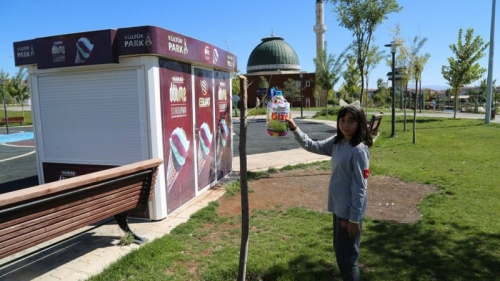 Sokak Hayvanlarına Sıcak Yuva